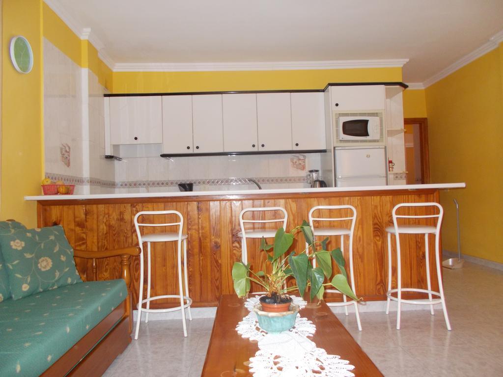 Apartamentos La Banda Playa de Santiago  Exterior photo
